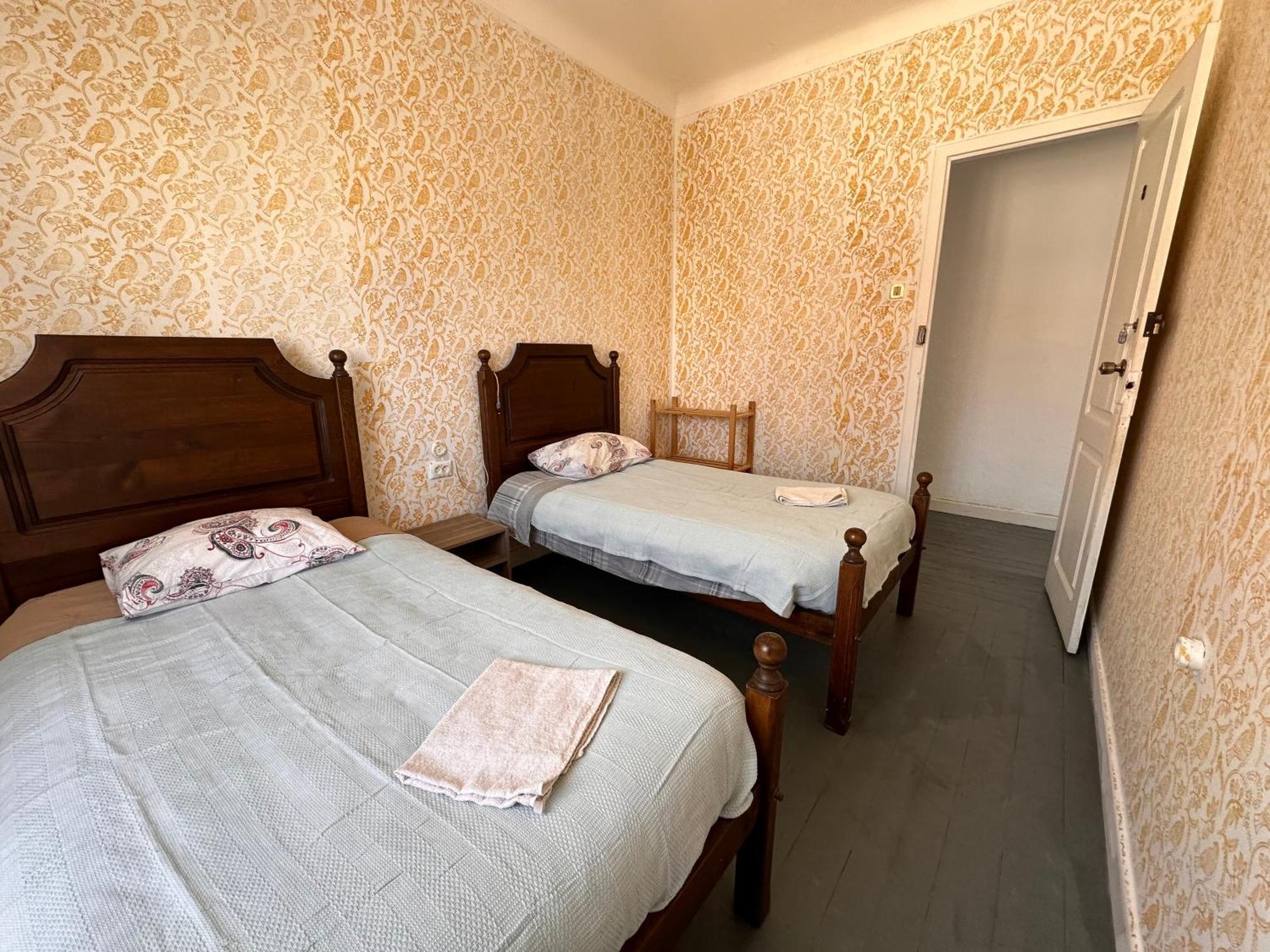 Fernando Guest House Авейру Екстер'єр фото